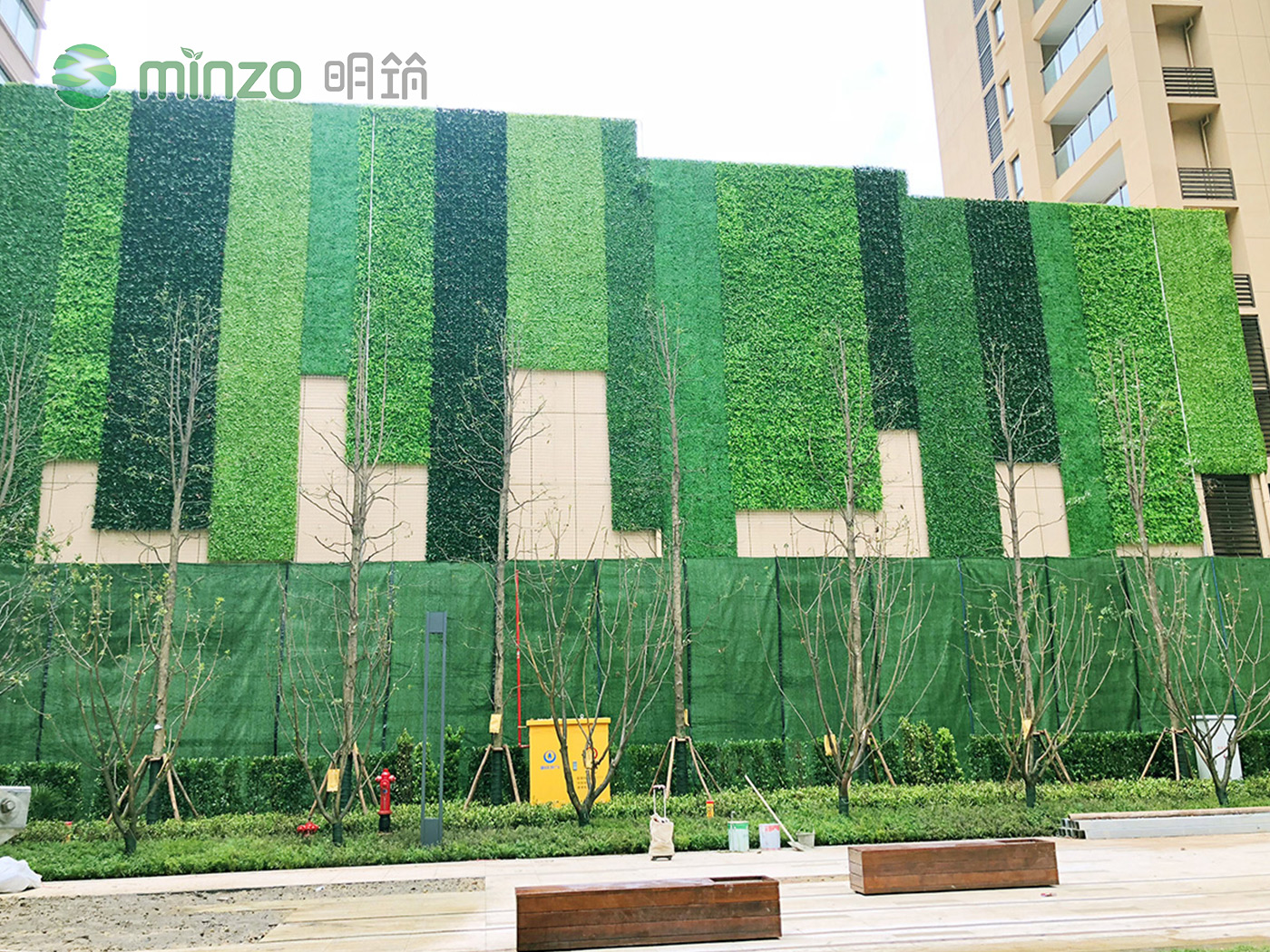 為何室外仿真植物工程要選擇明筑產(chǎn)品？